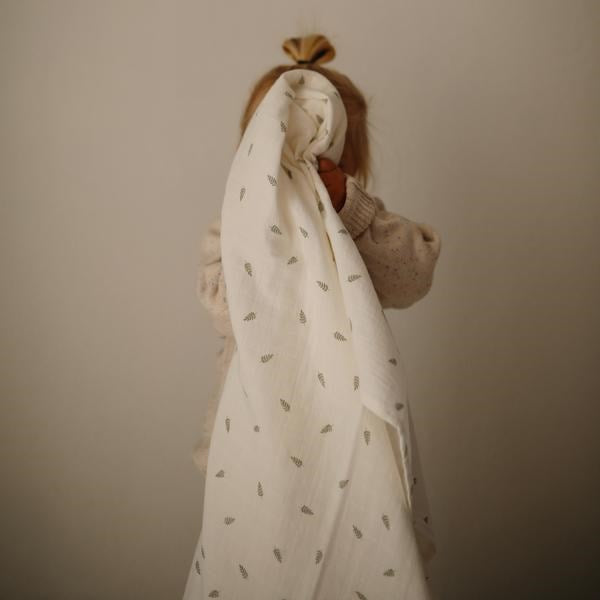 Mushie Muslin Swaddle Blanket Organic Cotton- Leaves (7446571679970)