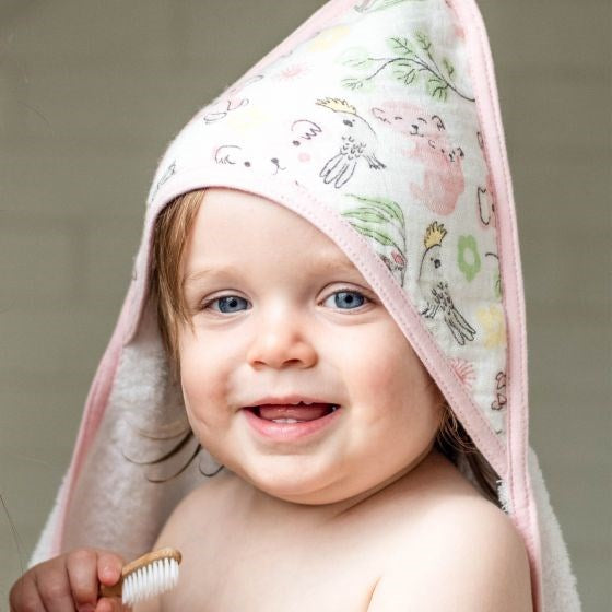 Little Linen Weegoamigo Hooded Towel + Washers Kimmy Koala (8266186784994)